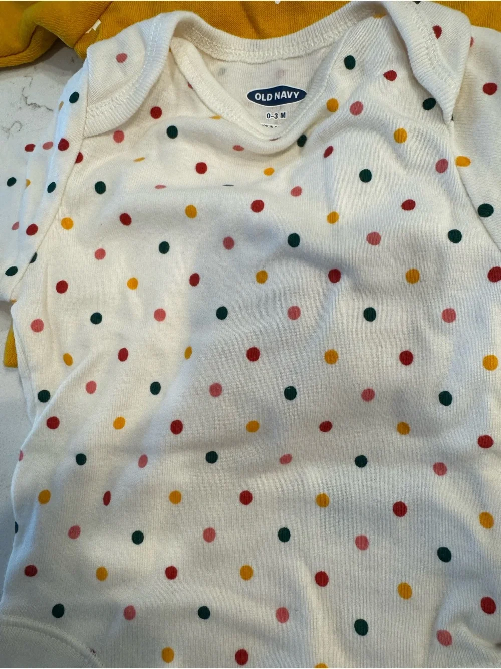 Old Navy Baby 0-3M 4pc Outfit Set Mustard Hearts Polka Dot Hoodie Shoes